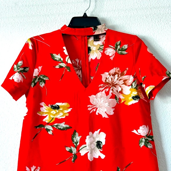 New collection 🎉Revamped red floral dress 😍😍very nice and beautiful 😍 - Picture 4 of 8